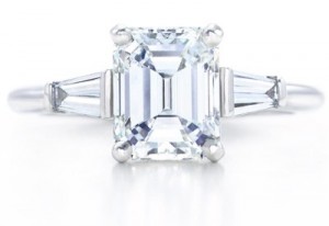 emerald-cut-engagement-ring4